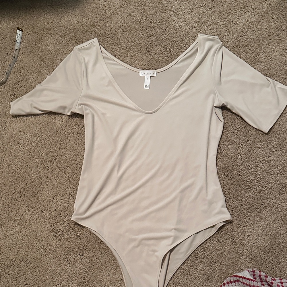 Leith Cream V-Neck Bodysuit